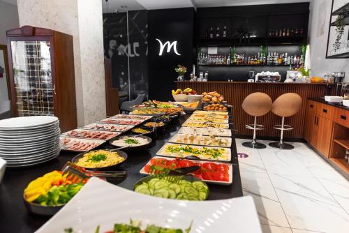 Φαγητό σε αυτό το ξενοδοχείο ή κάπου εκεί κοντά