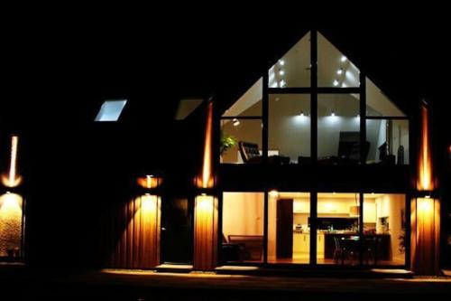 Bangunan di mana terletaknya rumah percutian