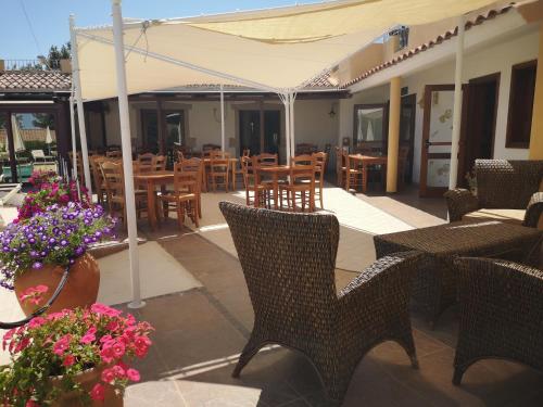 Gallery image of Hotel Cala Mirto in Budoni
