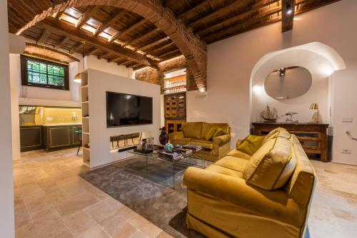 La Bottega del Ferro by Mmega