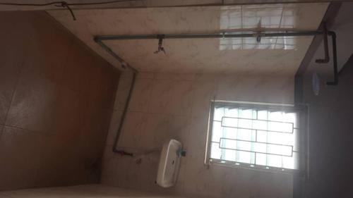 Kúpeľňa v ubytovaní Impeccable 3-Bed Apartment Located in Lagos