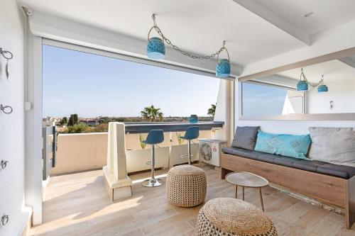 Blue Luxury House Port Nature Naturiste