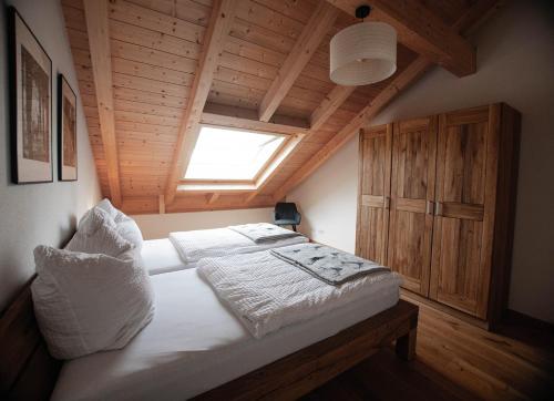 Giường trong phòng chung tại Ferienhof Kohler