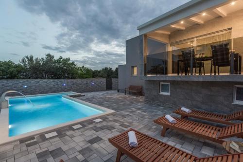 Πισίνα στο ή κοντά στο Villa Adria Fažana