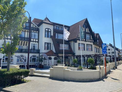 El edificio en el que está el hotel