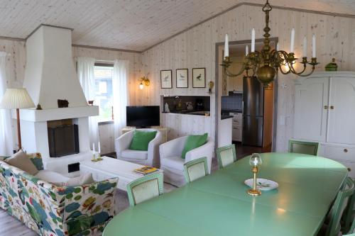 Ein Sitzbereich in der Unterkunft Fjällhus i Funäsdalen