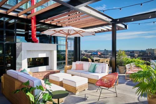 Virgin Hotels New Orleans Image