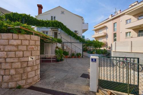 Apartment Manilu