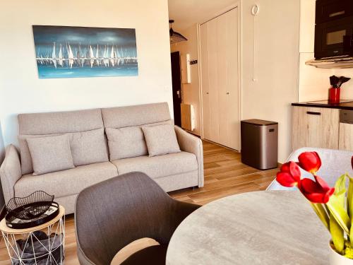 Χώρος καθιστικού στο Studio, vue mer à 150m de la plage