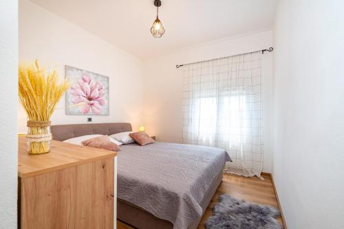 Katil atau katil-katil dalam bilik di Apartman MISS Pridraga
