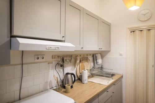 Peaceful Central Stay Gozsdu 1074 Budapest, 11 Dob utca földszint 4. kép - 3