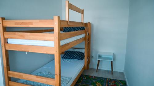 Palanda nebo palandy na pokoji v ubytování Villa AJ7 Sarajevo