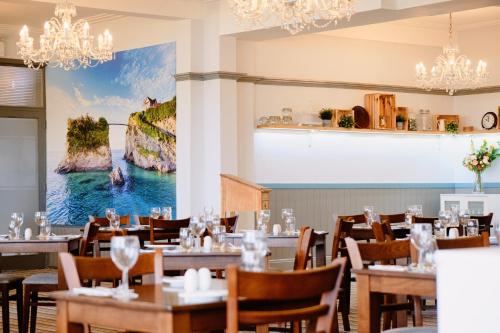 Restoran atau tempat lain untuk makan di The Kilbirnie Hotel