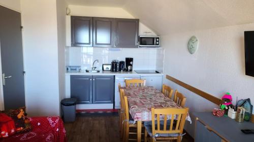 Appartement cosy à Valmeinier avec vue montagne et piscine