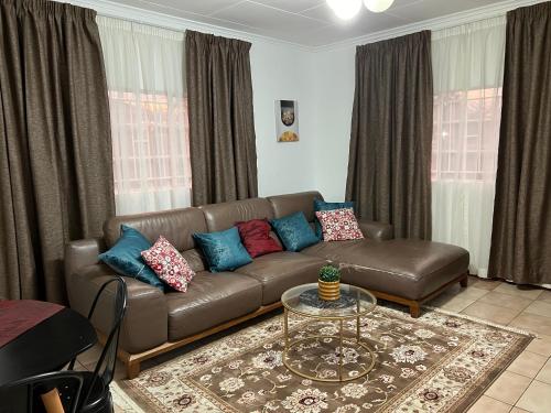 Serene 3 bedroom house in Olympia, Lusaka, Lusaka – posodobljene cene za  leto 2023