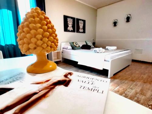 Postel nebo postele na pokoji v ubytování A due passi dal centro Sweet Rooms