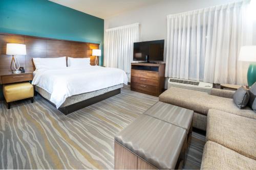 Foto de la galería de Staybridge Suites - Summerville, an IHG Hotel en Summerville