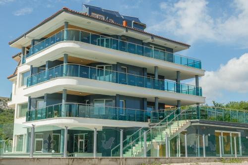 Foto dalla galleria di Villa Viktor a Topola