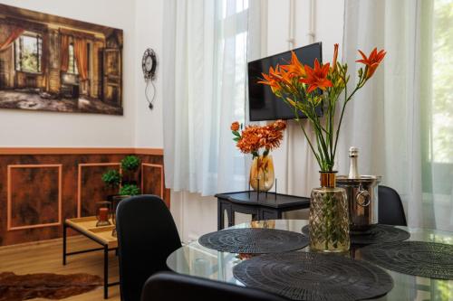 Szeged szíve - Bécsi színek apartman, Szeged – 2023 legfrissebb árai