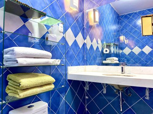 Phòng tắm tại Peru Star Apart-Hotel
