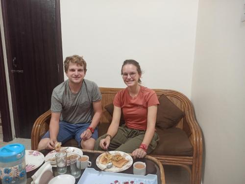 Tetamu yang menginap di 4N Homestay- GOLDEN TEMPLE VIEW