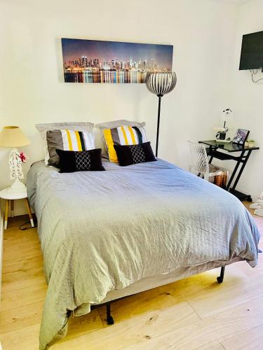 Room in Studio - Studio surrounded by greenery – Photos 4