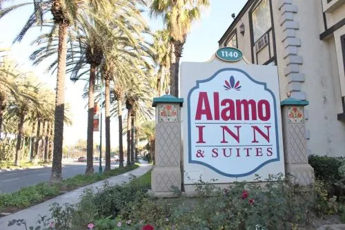Alamo Inn and Suites - Convention Center in Costa Mesa
