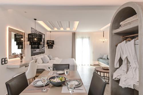 Foto dalla galleria di Naxos Pantheon Luxury Apartments ad Agkidia