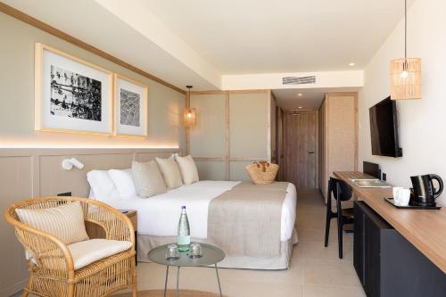 Гостиная зона в Atzavara Hotel & Spa