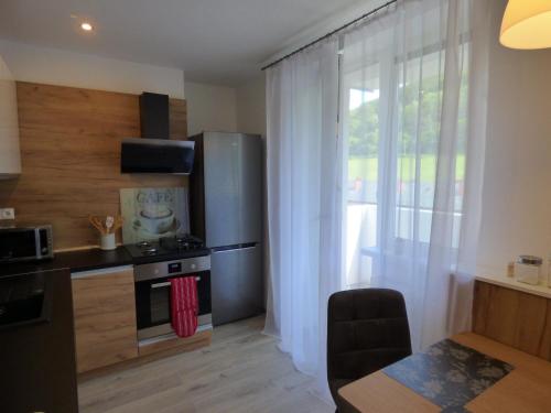 Η κουζίνα ή μικρή κουζίνα στο Apartmán Dolinky