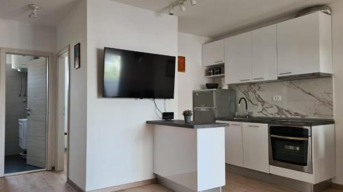 Apartment By the Mall