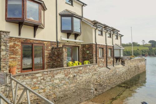 Gallery image of 7 Island Quay in Salcombe