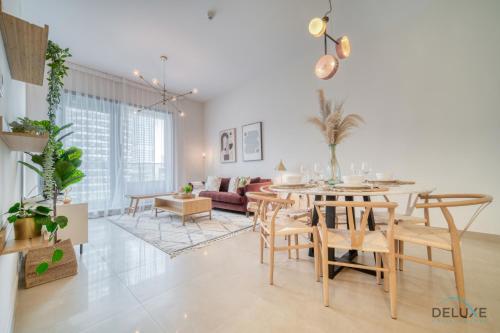 Rustic 2BR at Sparkle Tower 1 Dubai Marina by Deluxe Holiday Homes