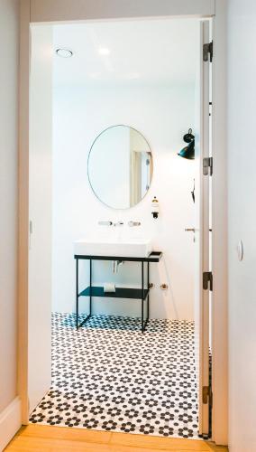 Фотография из галереи The Lift Apartments by RIDAN Hotels в Лиссабоне
