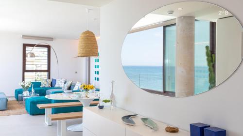 Higueron Rental Beach Club Suites - Managed by Higuerón Resort