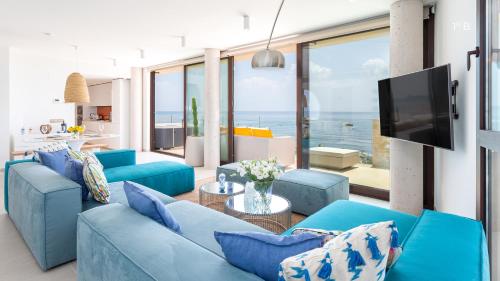 Higueron Rental Beach Club Suites - Managed by Higuerón Resort