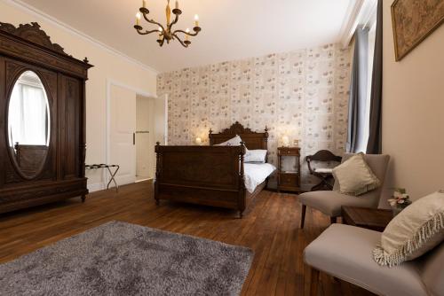 Gallery image of La Vieille Distillerie in Matha