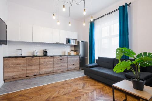 Fancy Apartments with Lift and A/C