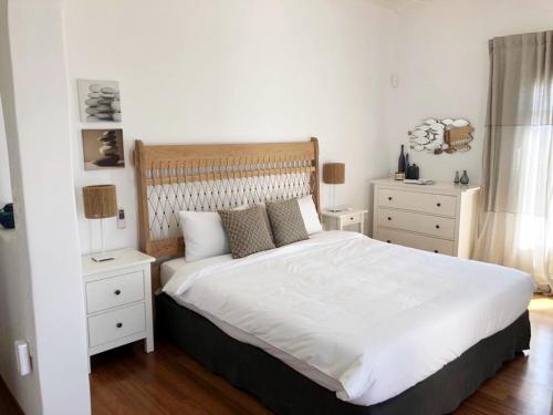 Ένα ή περισσότερα κρεβάτια σε δωμάτιο στο Apanema Villas, Mykonos