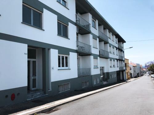 Alojamento Encantador no Centro de Ponta Delgada