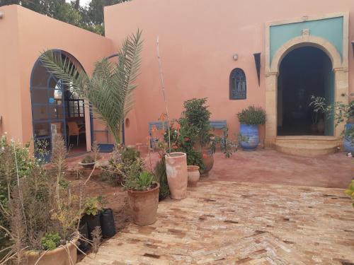 El edificio en el que está el riad