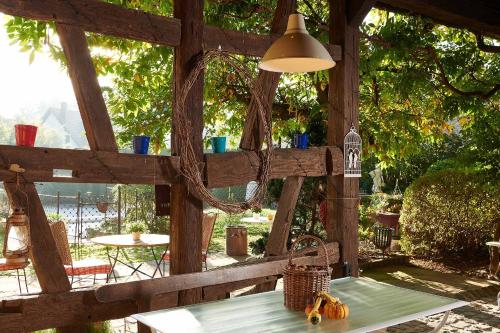 Zahrada ubytování La Cour de Lise Maison D'Hôtes et SPA