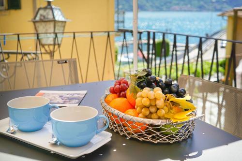 Hidden Terrace With Lake View – Photos 2