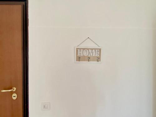 Certifikát, hodnocení, plakát nebo jiný dokument vystavený v ubytování Guest House Service - Modugno