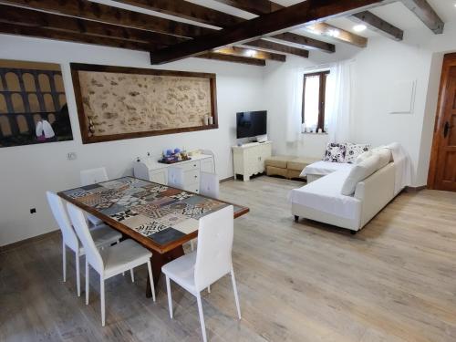 Foto Casa Rural Las Cigüeñas de Las Navillas 4