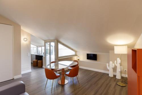 Gallery image of CASA FLORES Apartments in Bardolino