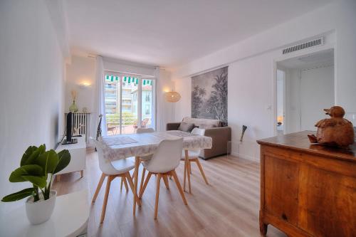 Upstays Terrace 80m Apartment Carnot