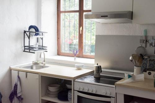 Η κουζίνα ή μικρή κουζίνα στο Apartamento Gariko , ARRIETA entrada independiente