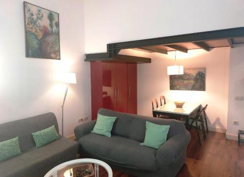 Gallery image of Apartamentos Quintero in Seville