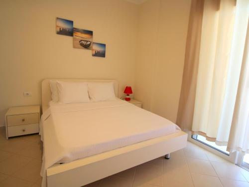 Fotografie z fotogalerie ubytování Sunset Apartments Berdenesh Sarandë v destinaci Sarandë